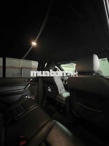 Ford Everest 2016 Titanium 2.2L 4x2 AT - 110000 km