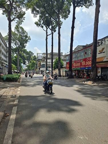 Bán đất mặt tiền Nguyễn Trãi phường 2 Quận 5 giá 400 tỷ