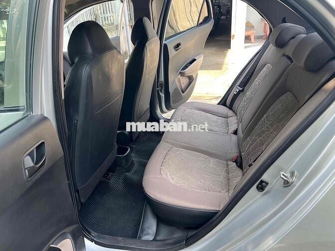 Hyundai Grand i10 2016 Sedan 1.2 MT bao sang tên