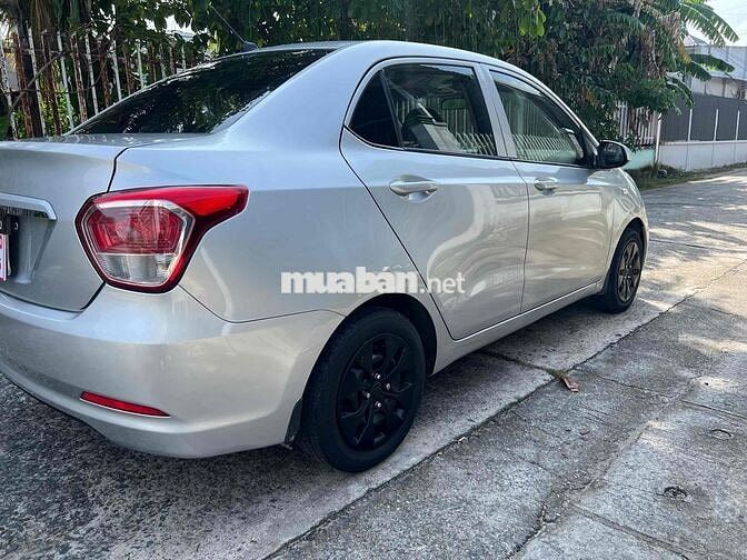Hyundai Grand i10 2016 Sedan 1.2 MT bao sang tên