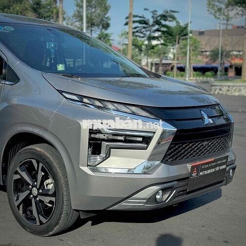 Mitsubishi Xpander 2023 AT Premium - 30000 km