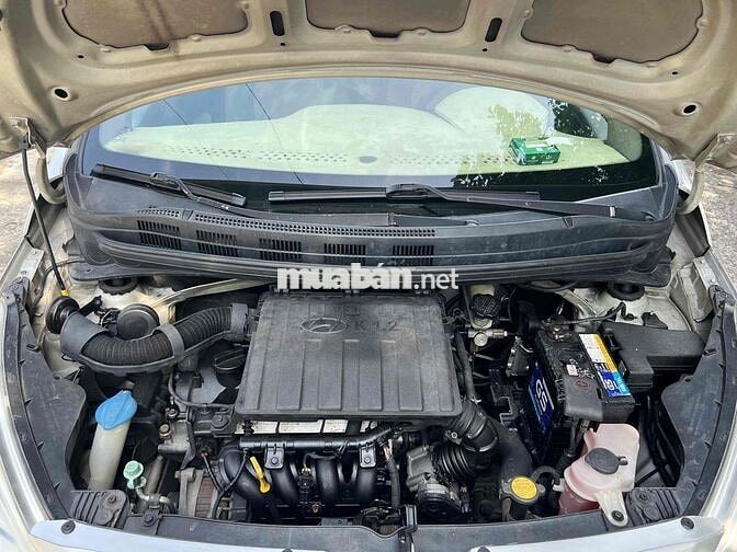 Hyundai Grand i10 2016 Sedan 1.2 MT bao sang tên