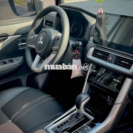 Mitsubishi Xpander 2023 AT Premium - 30000 km