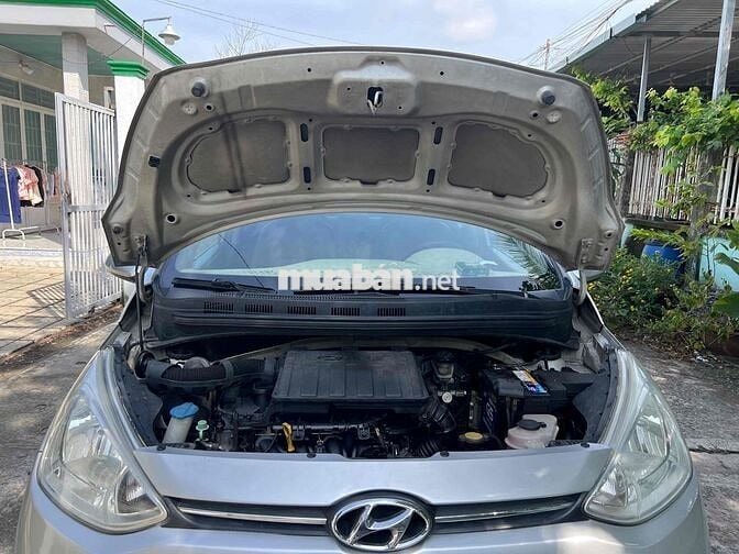 Hyundai Grand i10 2016 Sedan 1.2 MT bao sang tên