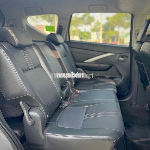 Mitsubishi Xpander 2023 AT Premium - 30000 km