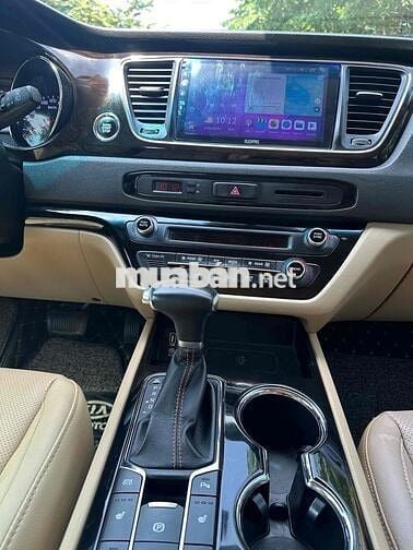 Kia Sedona 2019 2.2 DAT Luxury - 90 km