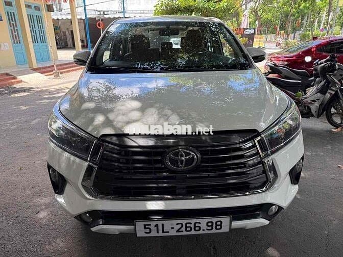 Toyota Innova 2023 2.0E MT - 55000 km Siêu mới