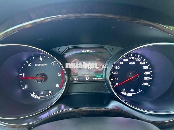 Kia Sedona 2019 2.2 DAT Luxury - 90 km