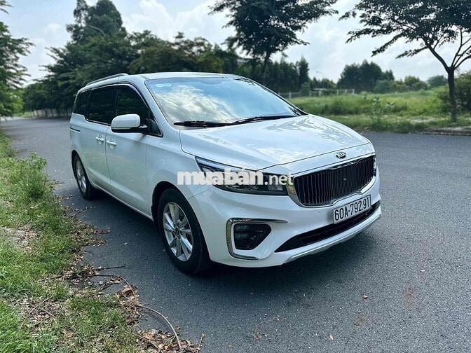 Kia Sedona 2019 2.2 DAT Luxury - 90 km