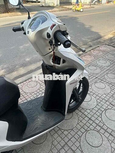 cần bán vison 2019 khoá smaskey ( có bán trả góp)