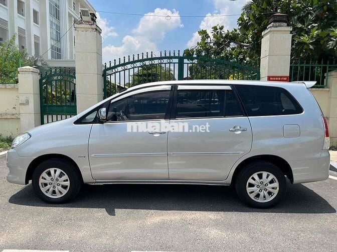 Toyota Innova 2009 G - 98000 km
