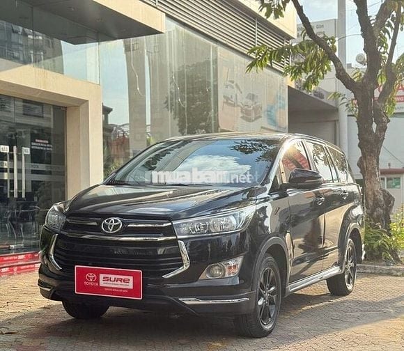 Toyota Innova Venturer 2020 - 119900 km