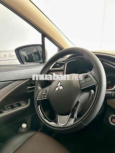 Xpander Cross 2021 AT bản cao cấp - 79000 km
