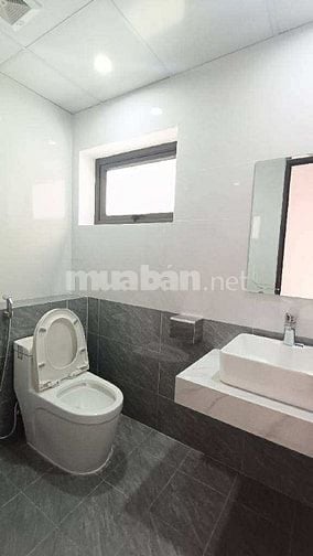 GIANG BIÊN - VIỆT HƯNG 5 TẦNG - VIEW SIÊU THOÁNG - HƠN 5 TỶ