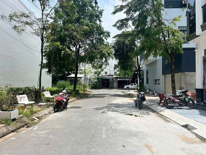 BÁN ĐẤT MT NGUYỄN MINH ĐƯỜNG TP. TÂN AN LONG AN – 100M² - SHR - 1tỷ1