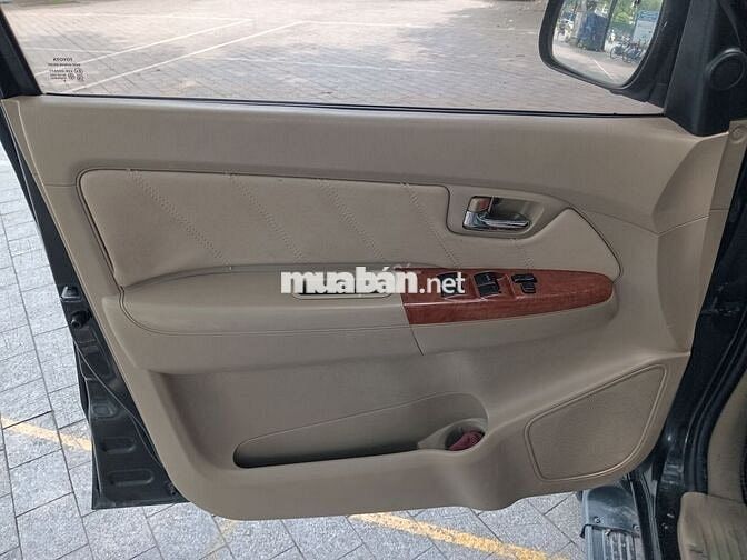 Toyota Fortuner 2009 2.7V 4x4 AT
