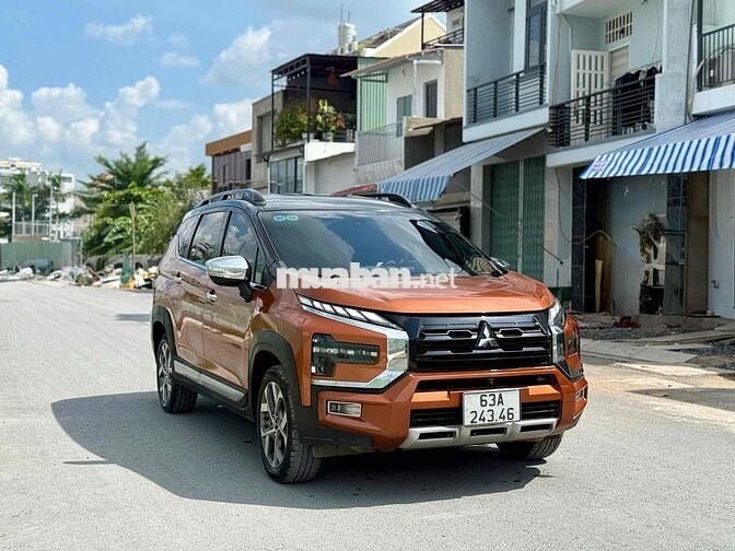 XPANDER CROSS 1.5 2023 LƯỚT 3 VẠN ,HỖ TRỢ VAY 70%