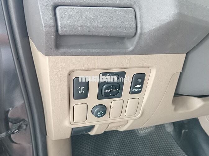 Toyota Fortuner 2009 2.7V 4x4 AT