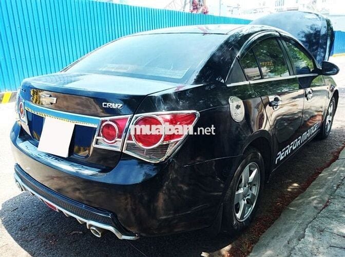 Bán xe Cruze 2010 số sàn,giá rẻ,đăng kiểm dài