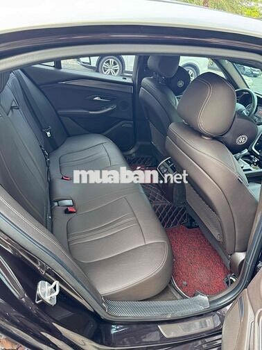 VinFast Lux A2.0 2020 2.0 AT - 50000 km