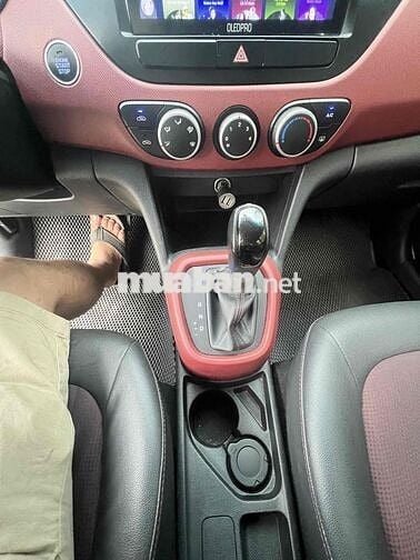 Hyundai Grand i10 2018 Sedan 1.2 AT - 71000 km