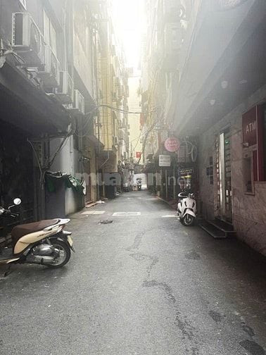 Cho thuê nhà 1 mặt phố, 1 mặt ngõ số  53 Trần Duy Hưng