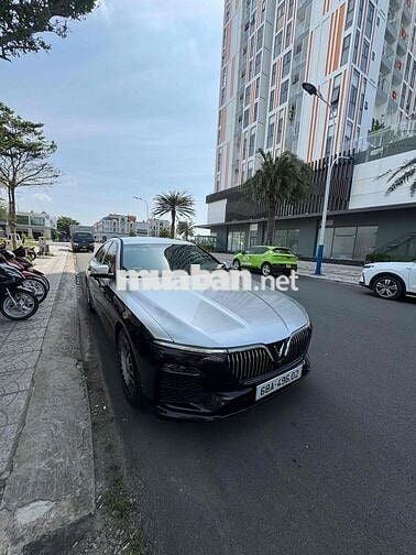 VinFast Lux A2.0 2020 2.0 AT - 50000 km