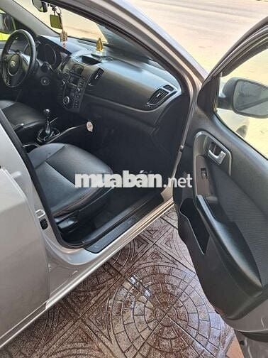 Kia Forte 2013 EX 1.6 MT - 112000 km