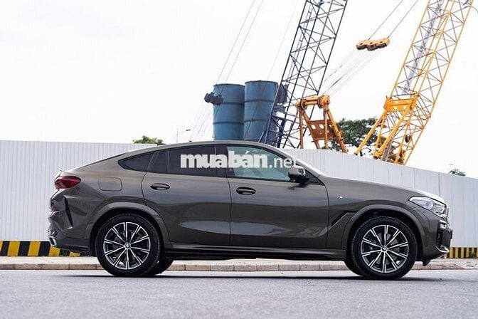 BMW X6 xDrive4*** km