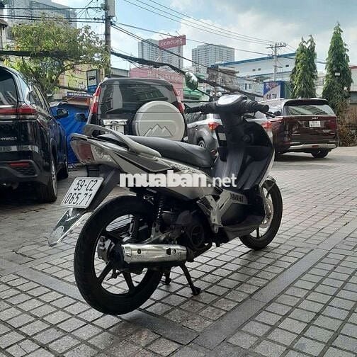 Xe novo giấy tờ đầy đủ