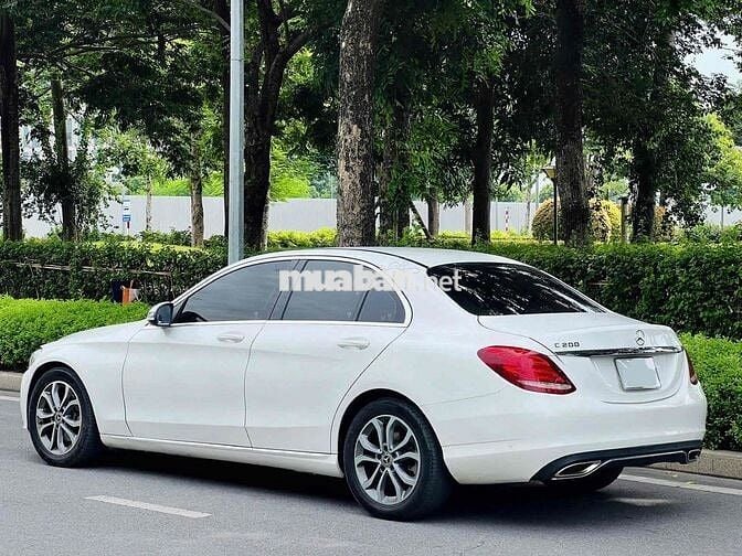 Mercedes Benz C200 sx 2017 màu trắng đẹp