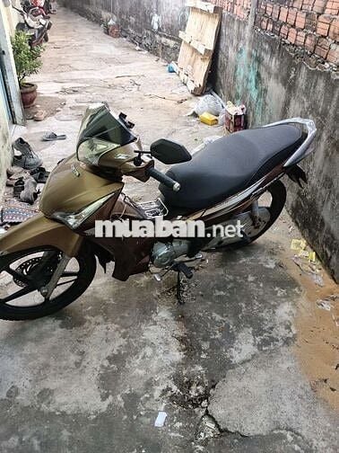 Xe Future 2013 nâu đen ngoại hình đẹp
