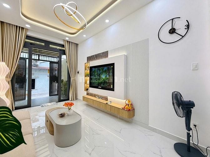 CHÍNH CHỦ BÁN NHÀ GÒ VẤP ĐÚC 3LẦU NHÀ MỚI ĐẸP 4PN HẺM XE HƠI GIÁ MỀM