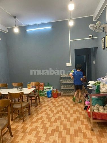 Cho thuê nhà mặt tiền Nguyễn Thái Bình, P.4, Q.Tân Bình giá 25tr
