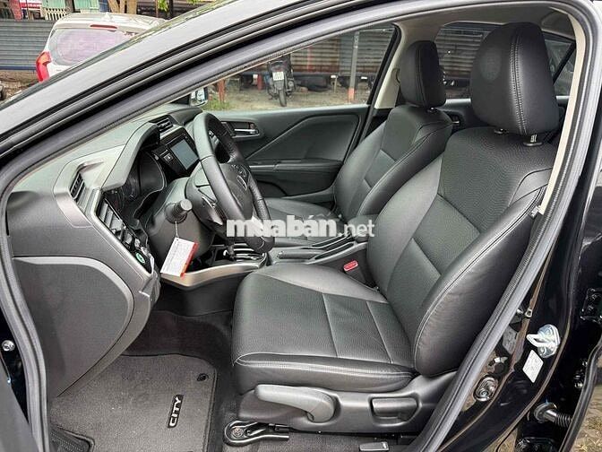 Honda City 2019 1.5 TOP - 17000 km