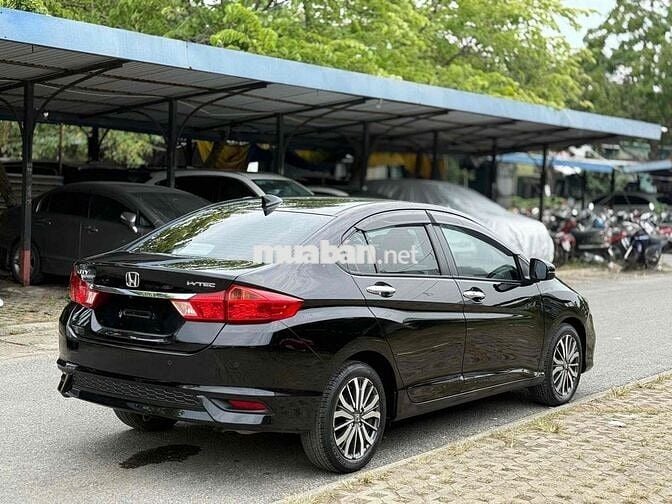 Honda City 2019 1.5 TOP - 17000 km