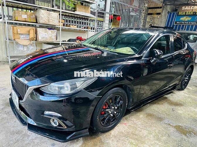 Mazda 3 2016 1.5 AT Sedan - 90000 km