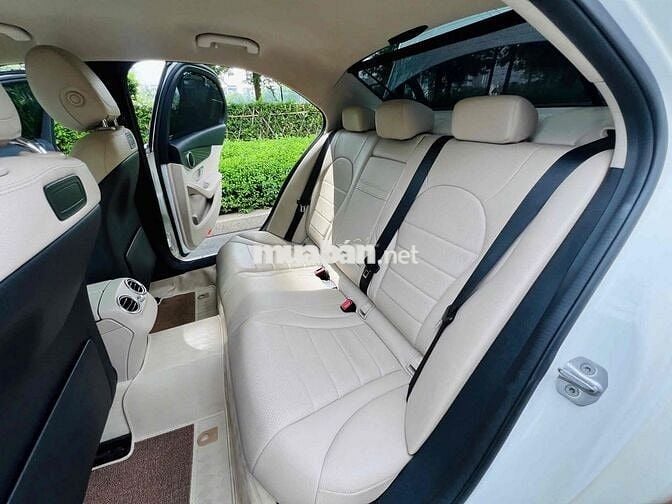Mercedes Benz C200 sx 2017 màu trắng đẹp