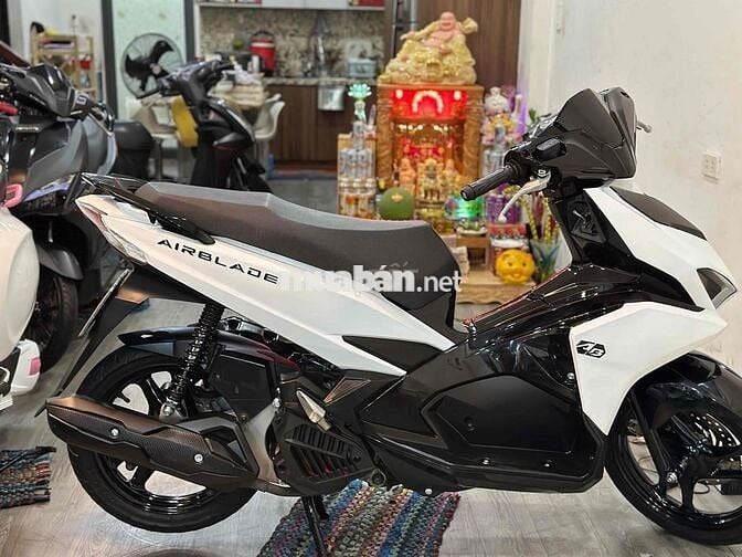Ab 125 trắng đen siêu đẹp máy rin nợ xấu đưa 8tr5