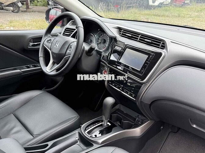 Honda City 2019 1.5 TOP - 17000 km