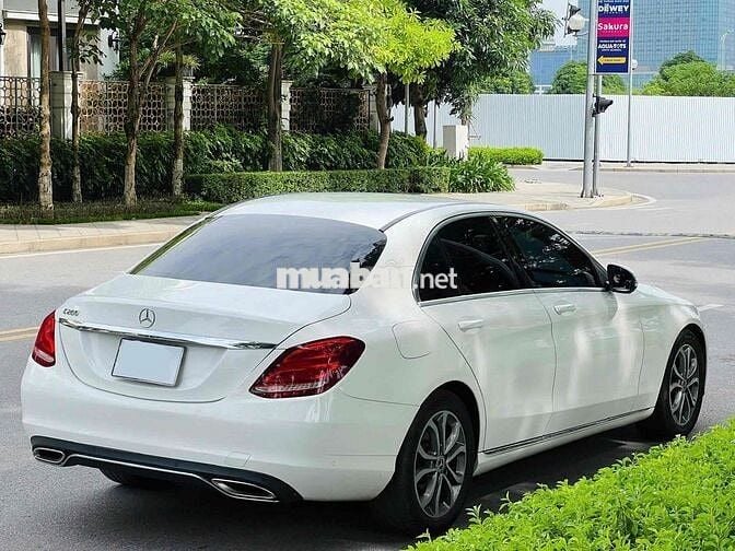 Mercedes Benz C200 sx 2017 màu trắng đẹp