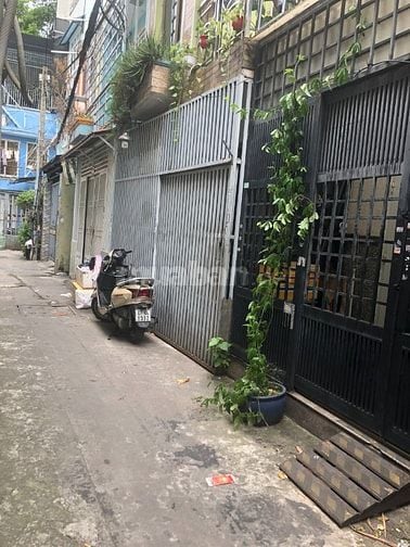 Cho thuê nhà mặt tiền Kênh Tân Hóa, P.Phú Trung, Q.Tân Phú giá 13tr