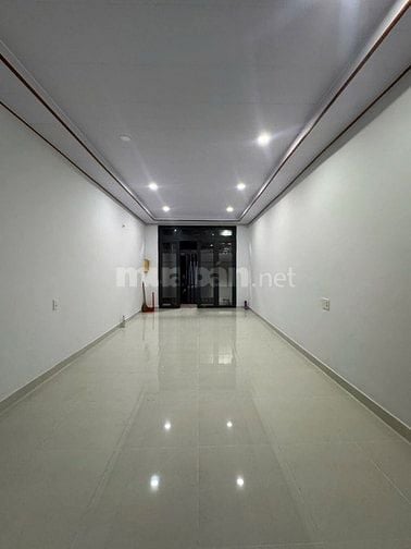 Nhà 4 x 14 đúc 1 trệt 1 lững hẻm xe hơi Quang Trung phường 10 gò vấp 