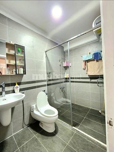 CCCC ParkLegend Hoàng Văn Thụ, TB: 2p ngủ, nhà mới 18tr/tháng.