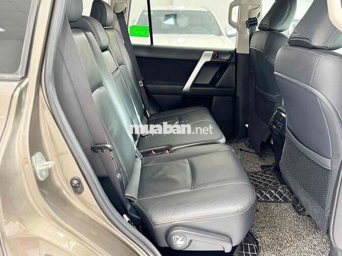 Toyota Land Cruiser Prado 2016