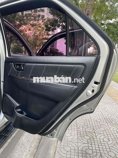 Toyota Fortuner 2015 2.7V 4x4 - 91000 km