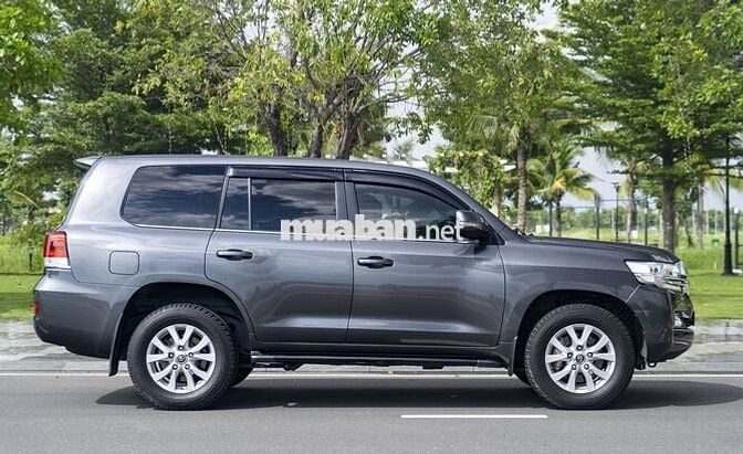 Toyota Land Cruiser VX 4.6 V8 2019