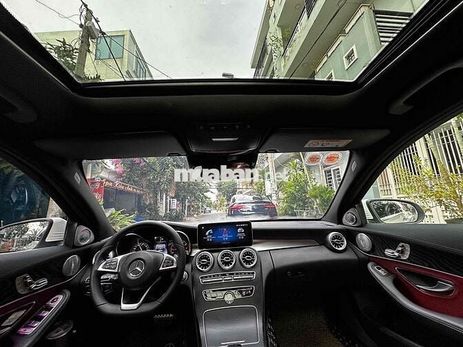 Mercedes Benz C300 AMG Class 2016 - 86000 km