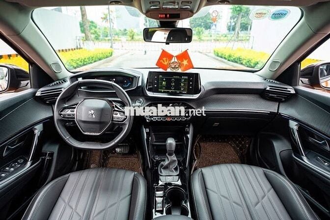 Peugeot 2008 GT Line 1.2 AT 2021 - 30000 km