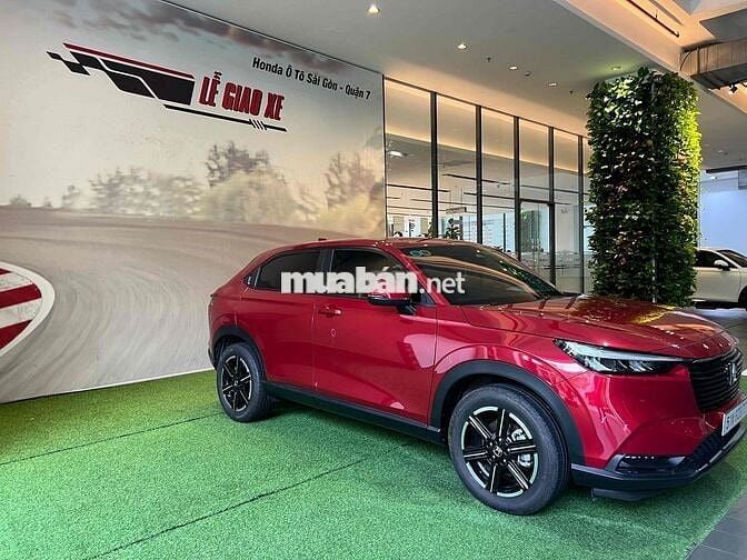 Honda HRV G Đỏ 2024- 5600 km, Ngân hàng vay 70% xe